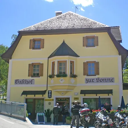 Zur Sonne Hotel 2*
